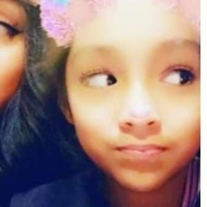 Meet your Posher, Itari